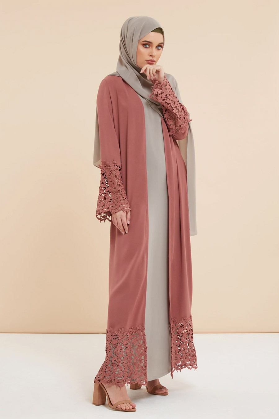 Rose Georgette Kimono With Lace Hem